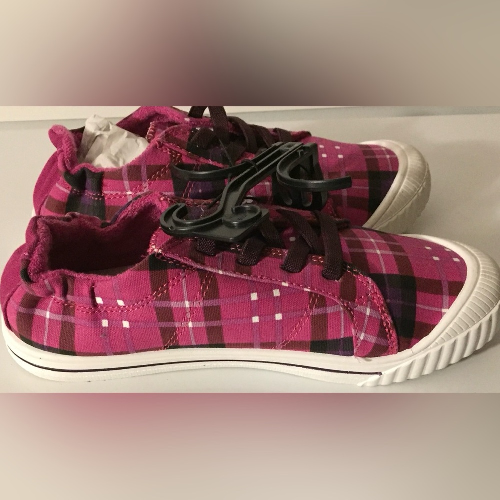 Plaid Pink kids (little girls) Sneakers. Wonder Nation